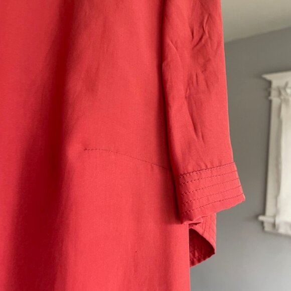 100% Silk Salmon Pink Blouse - Picture 9 of 10